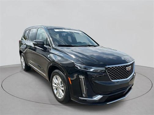 2022 Cadillac XT6 Luxury AWD