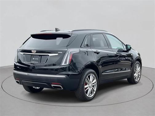 2022 Cadillac XT5 Sport
