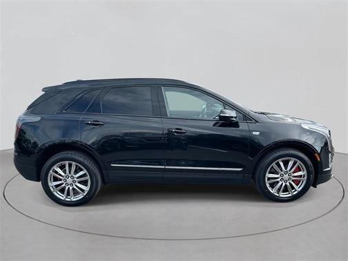 2022 Cadillac XT5 Sport