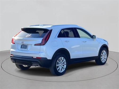2023 Cadillac XT4 Luxury