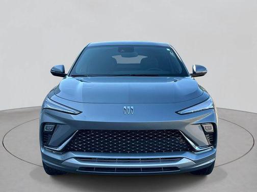 Moonstone Gray Metallic 2025 Buick Envista Avenir FWD