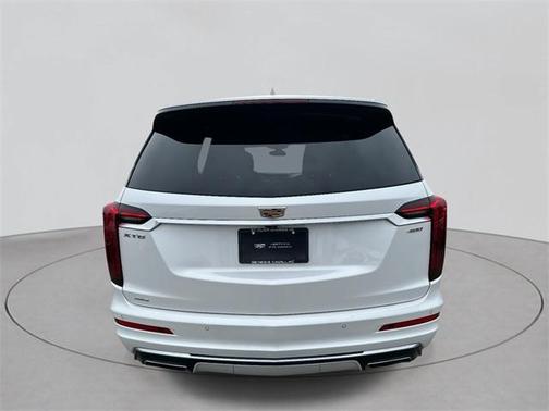 2022 Cadillac XT6 Premium Luxury AWD