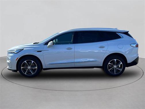 2022 Buick Enclave AWD Essence