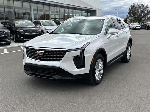 2024 Cadillac XT4 Luxury