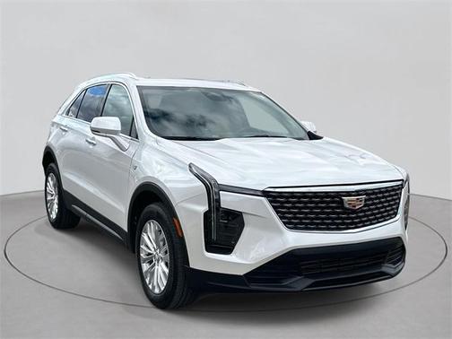 2024 Cadillac XT4 Luxury