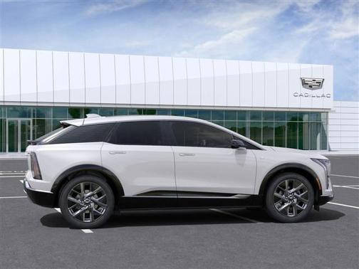 2025 Cadillac OPTIQ Luxury