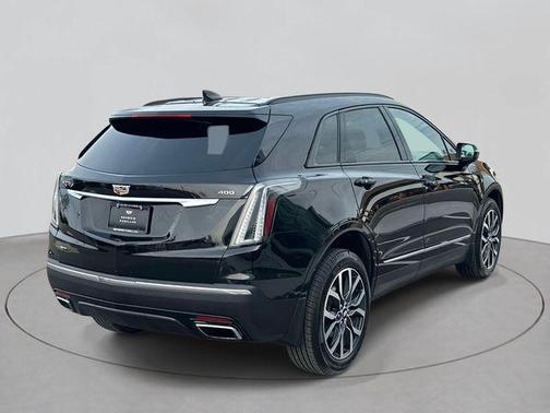 2021 Cadillac XT5 Sport