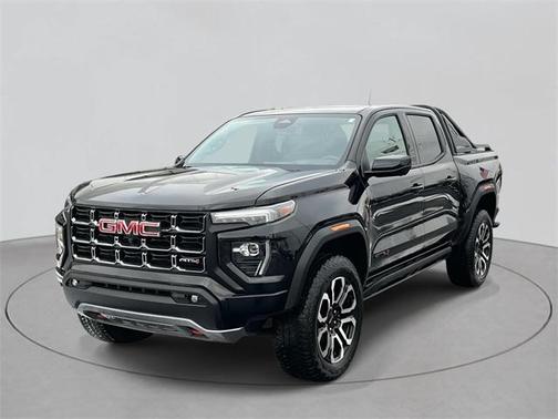 2025 GMC Canyon AT4