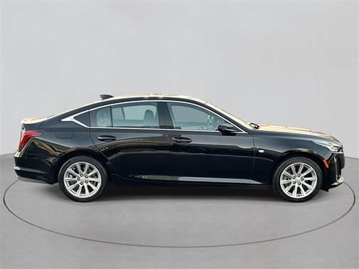 2023 Cadillac CT5 Luxury