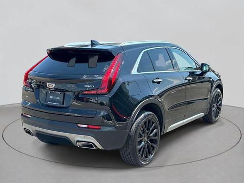 Stellar Black Metallic 2023 Cadillac XT4 Premium Luxury
