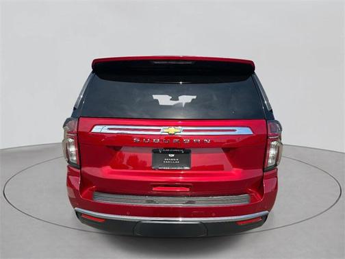 2023 Chevrolet Suburban LS