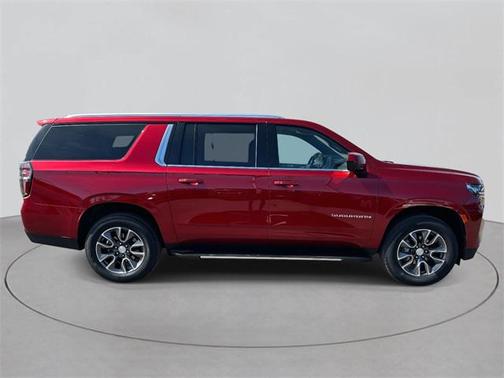 2023 Chevrolet Suburban LS