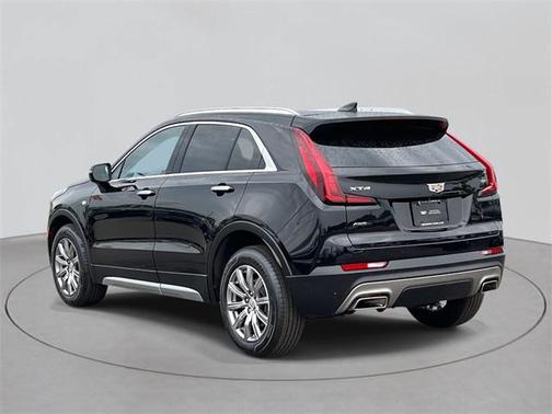 2021 Cadillac XT4 Premium Luxury