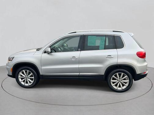 2017 Volkswagen Tiguan 2.0T Wolfsburg Edition