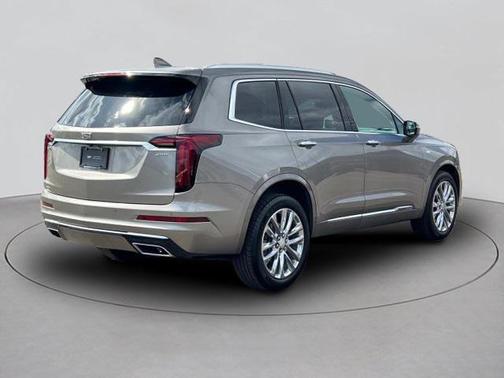 2023 Cadillac XT6 Premium Luxury AWD