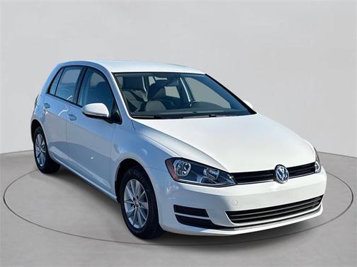 2016 Volkswagen Golf TSI S 4-Door