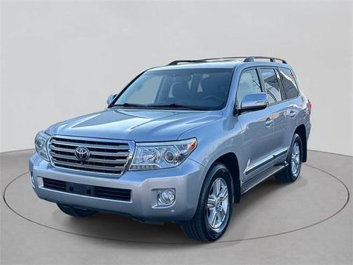 2015 Toyota Land Cruiser Base
