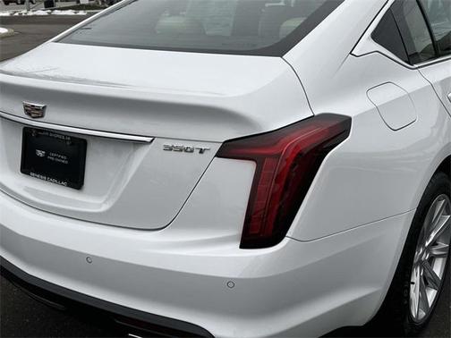 2024 Cadillac CT5 Luxury