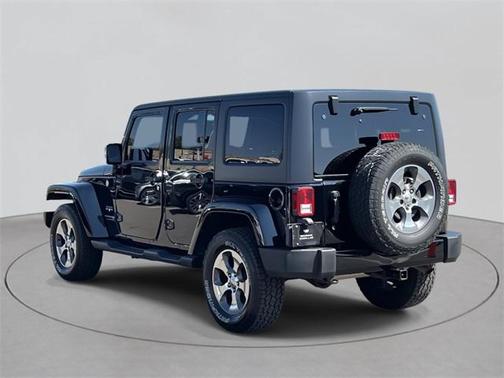 2018 Jeep Wrangler JK Unlimited Sahara
