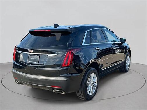 2023 Cadillac XT5 Luxury