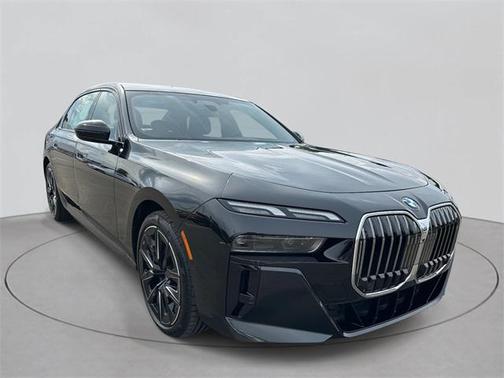 2023 BMW 760 i xDrive