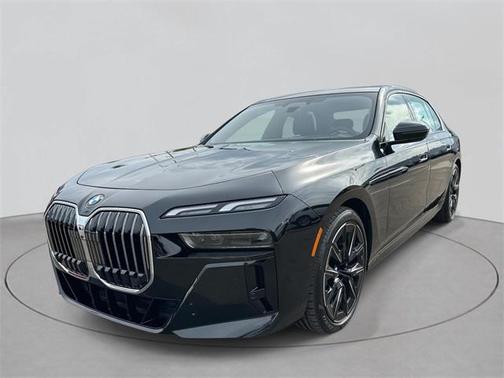 2023 BMW 760 i xDrive