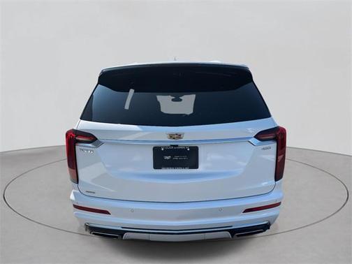 2022 Cadillac XT6 Premium Luxury AWD
