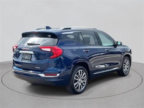 2023 GMC Terrain Denali