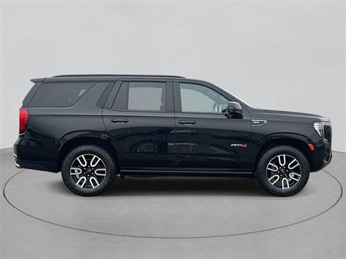 2024 GMC Yukon 4WD AT4