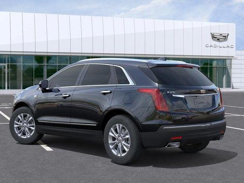 Stellar Black Metallic 2026 Cadillac XT5 Luxury