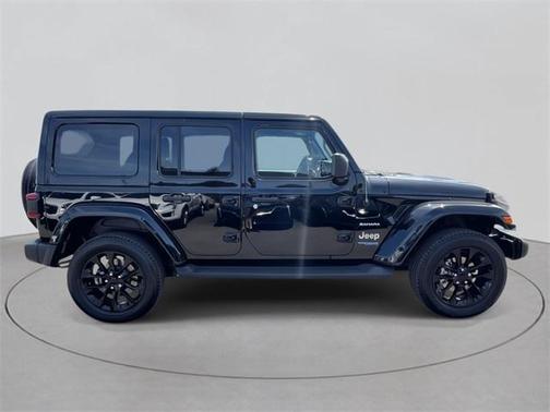 2022 Jeep Wrangler Unlimited 4xe Sahara