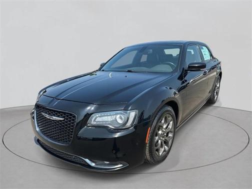 2017 Chrysler 300 S