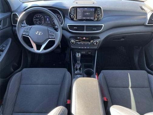 2019 Hyundai TUCSON SE