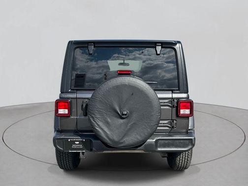 Granite Crystal Metallic Clearcoat 2023 Jeep Wrangler Sport