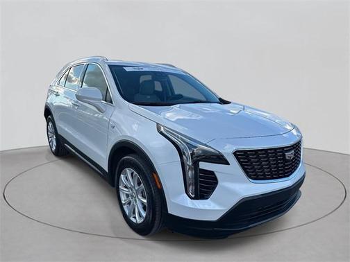 2022 Cadillac XT4 Luxury