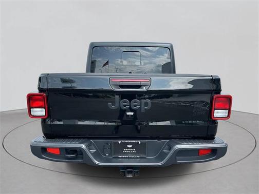 2022 Jeep Gladiator Willys 4x4