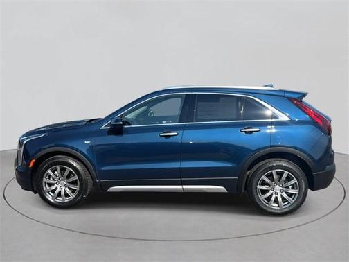 2022 Cadillac XT4 Premium Luxury