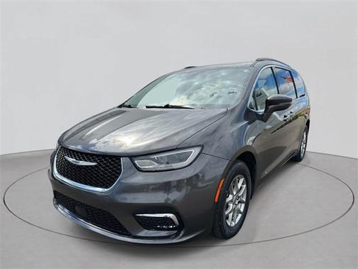 2021 Chrysler Pacifica Touring