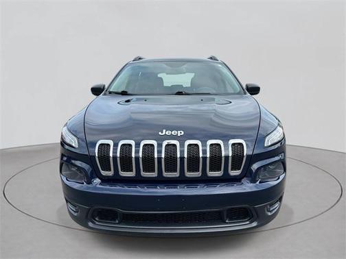 2015 Jeep Cherokee Sport