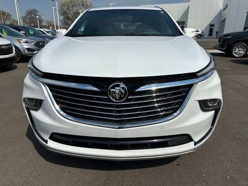 2022 Buick Enclave FWD Essence