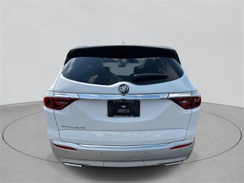 2022 Buick Enclave FWD Essence