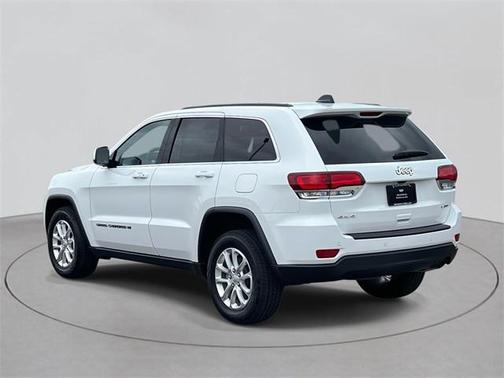2022 Jeep Grand Cherokee Laredo