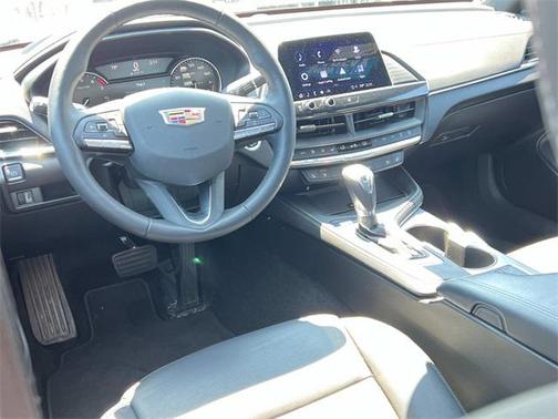 2022 Cadillac CT4 Premium Luxury