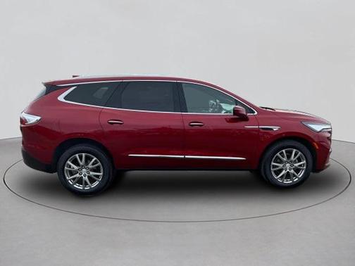2022 Buick Enclave AWD Essence