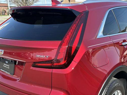 Red Horizon Tintcoat 2020 Cadillac XT4 Premium Luxury