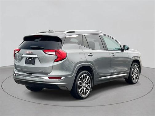 2024 GMC Terrain Denali