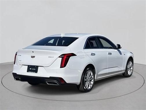 2023 Cadillac CT4 Luxury