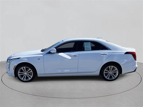 2023 Cadillac CT4 Luxury