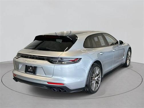 2021 Porsche Panamera GTS
