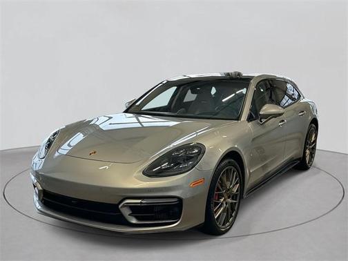 2021 Porsche Panamera GTS